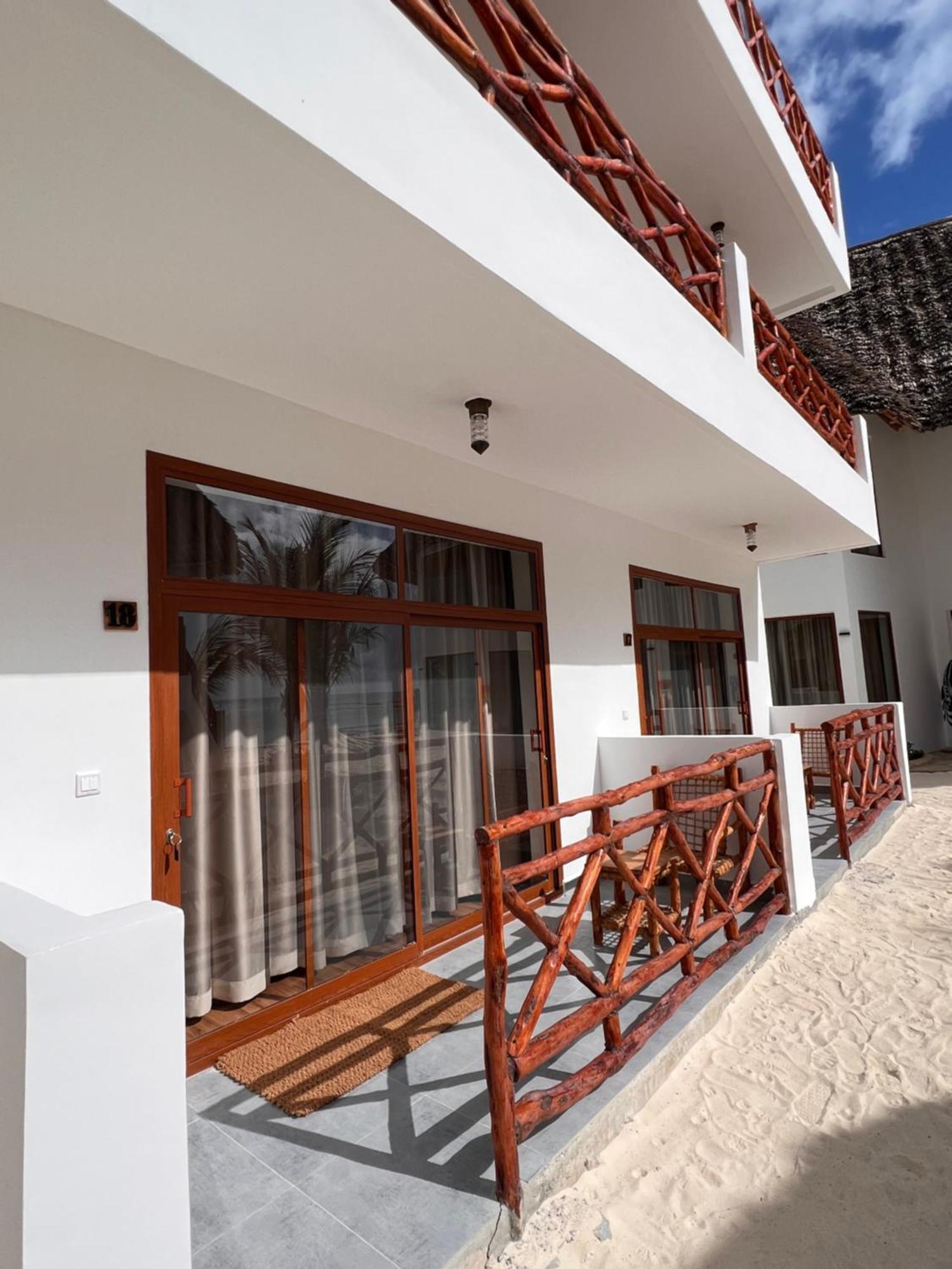S&S Hotel Jambiani  Exterior photo
